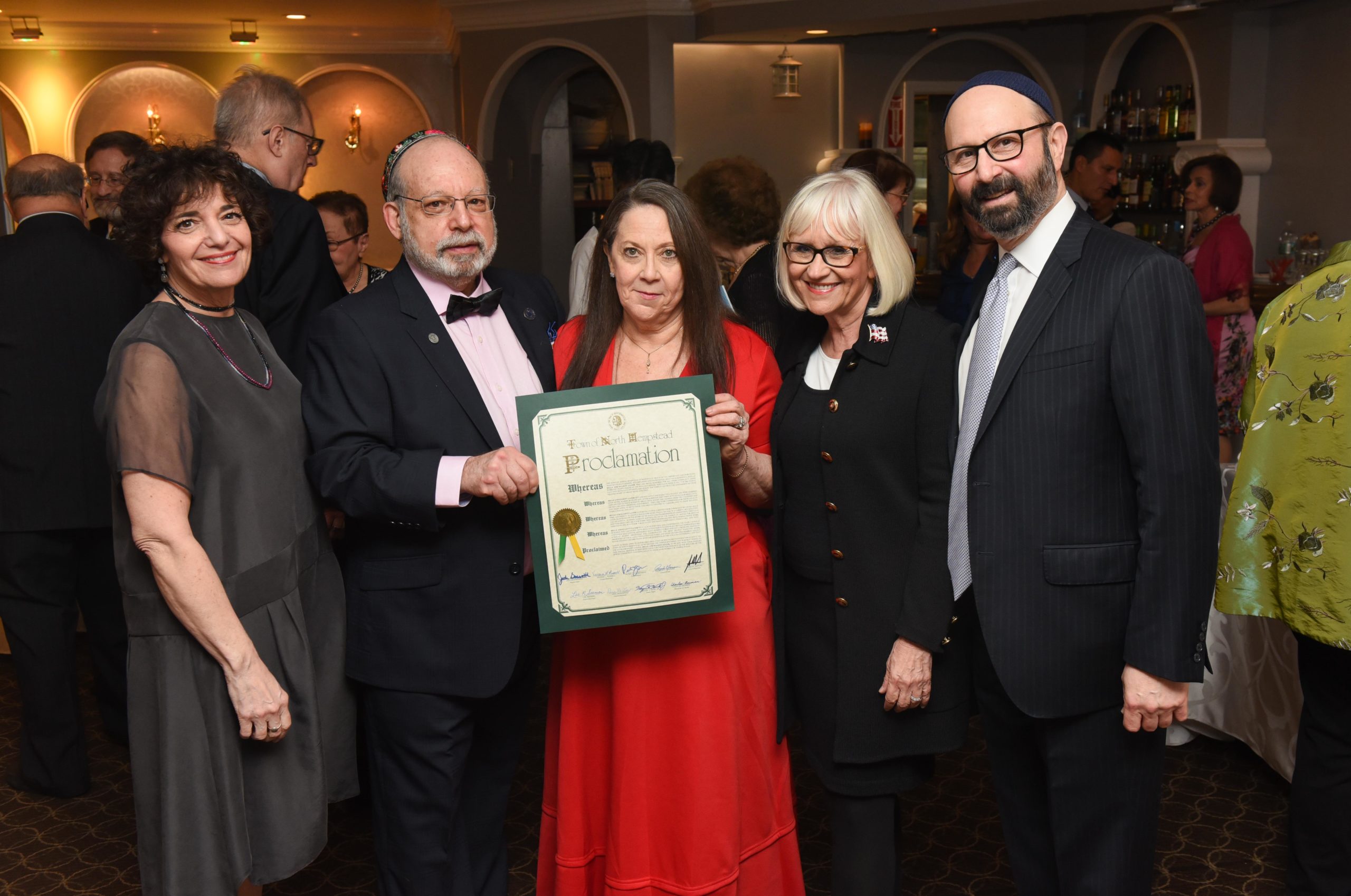 Cantor Leslie Friedlander, Elliott Gayer, Belle Gayer, Supervisor Judi Bosworth and Rabbi Jerry Blum at Temple Isaiah of Great Neck’s annual dinner dance. (Photo courtesy of the Town of North Hempstead)