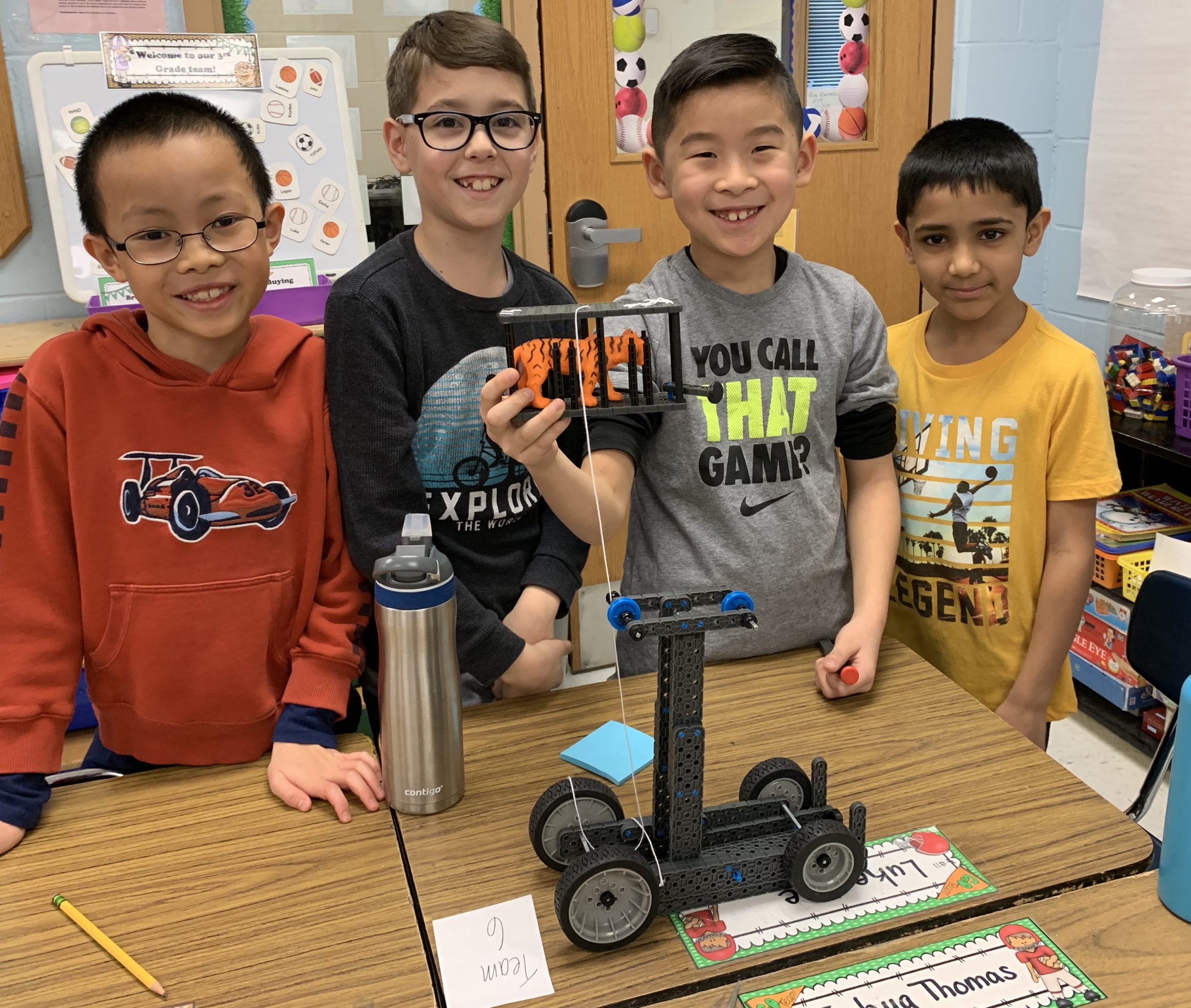 Students at Center Street Elementary School participated in Project Lead the Way activities during a recent lesson. (Photo courtesy of Herricks Public Schools)
