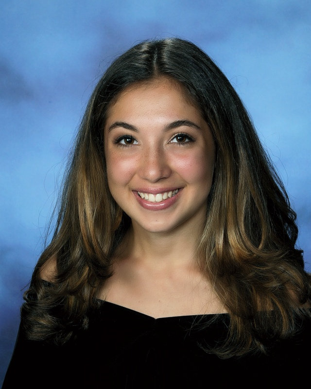 Rachel Schneider told fellow Great Neck South High graduates reflects on navigating yesterday’s and tomorrow’s waves. (Photo courtesy of Great Neck Public Schools)